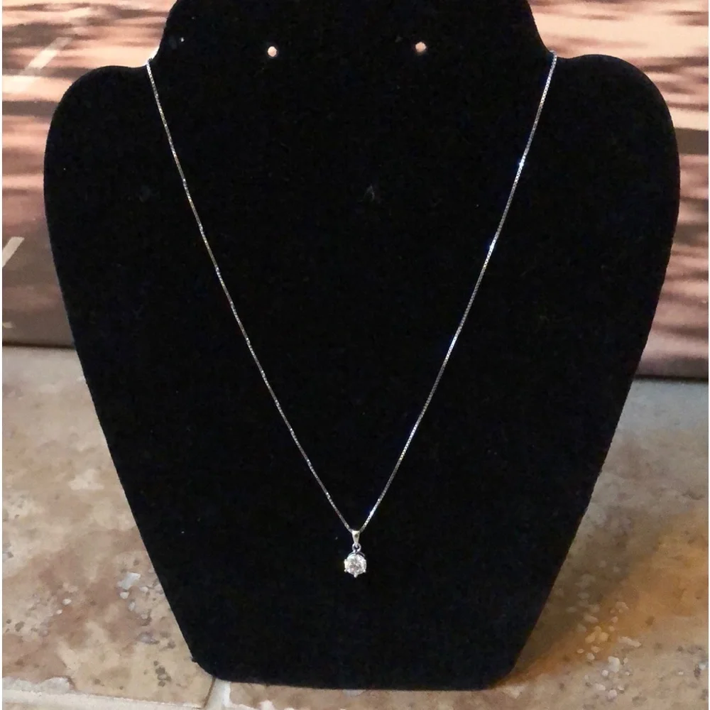 Moissanite Silver Necklace 💎 - Picture 2 of 8